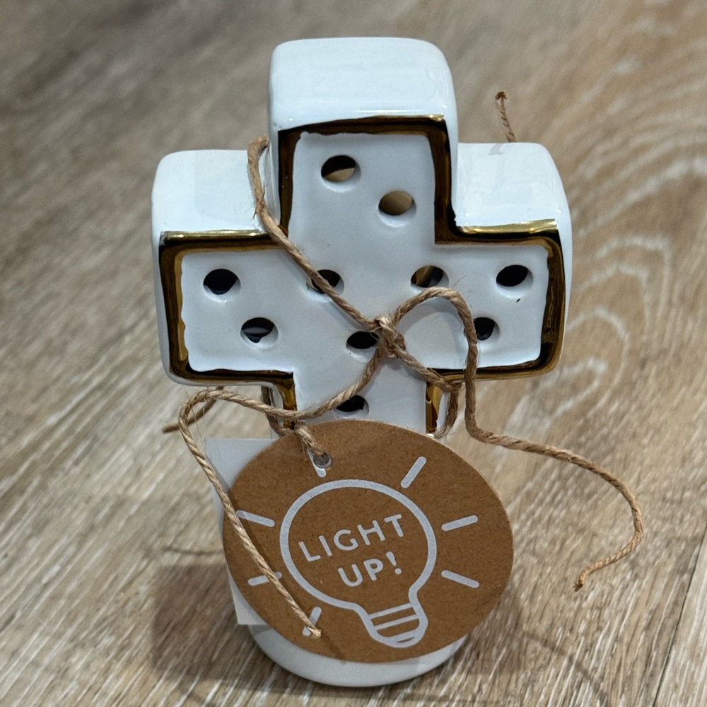 NEW. Mud Pie White Ceramic Cross with Gold Details